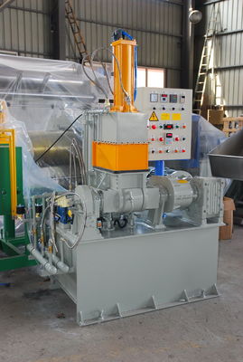 Machine à pétrir de laboratoire de caoutchouc de 5 l Pe Eva Sbr